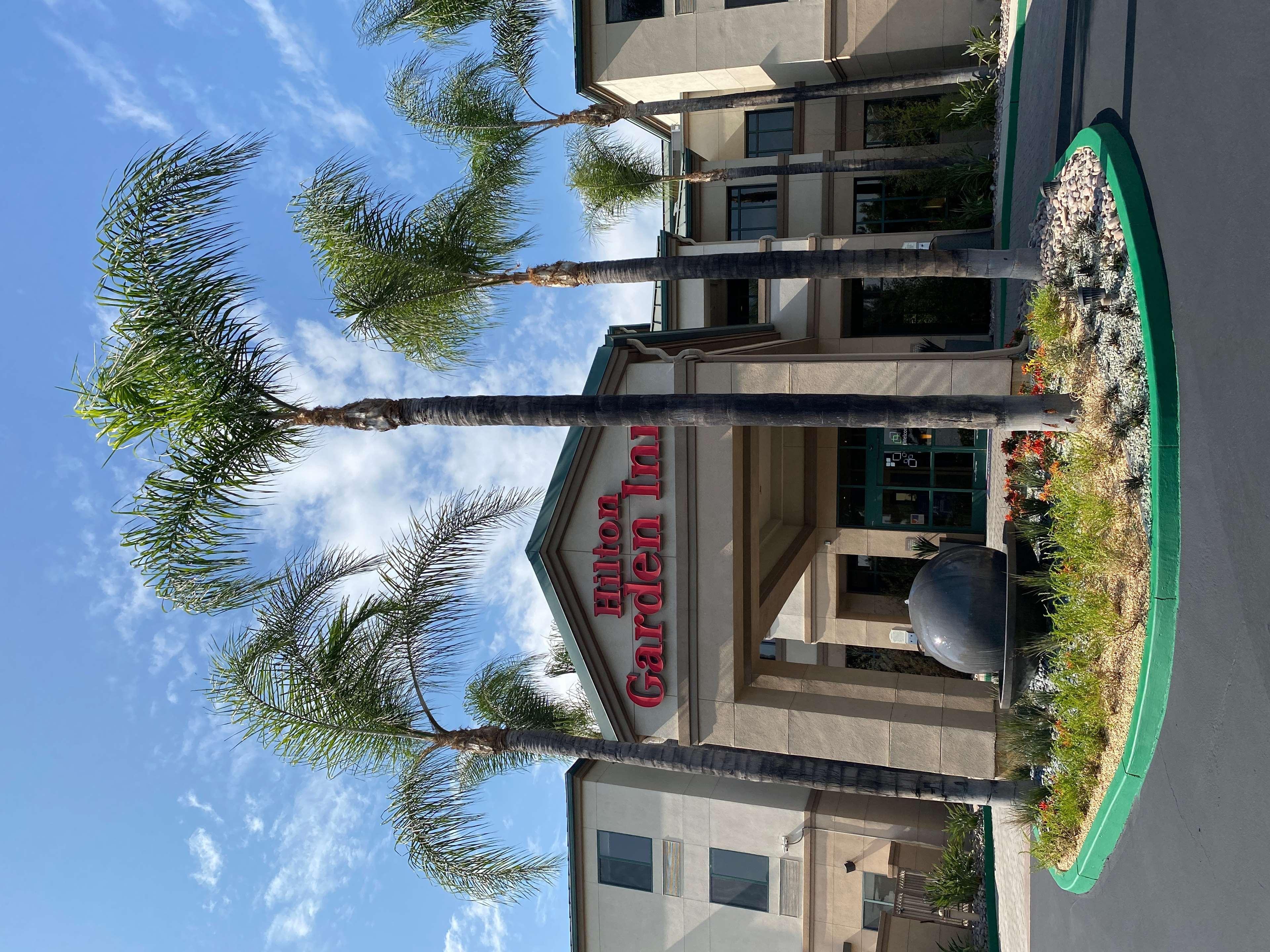Hilton Garden Inn Montebello / Los Angeles Экстерьер фото