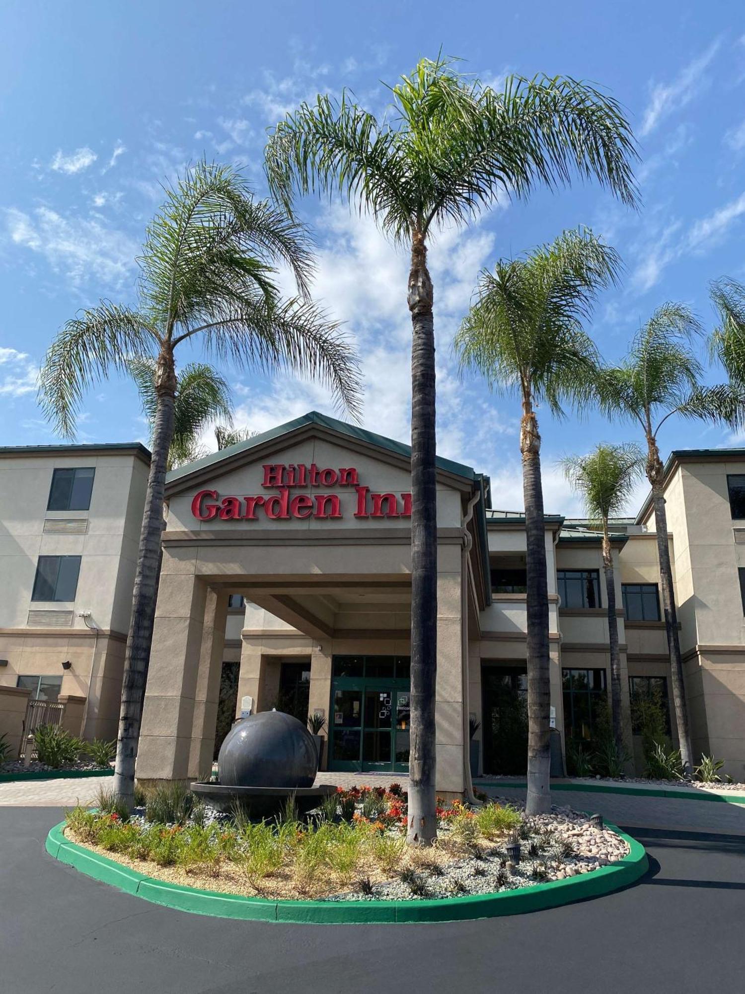 Hilton Garden Inn Montebello / Los Angeles Экстерьер фото