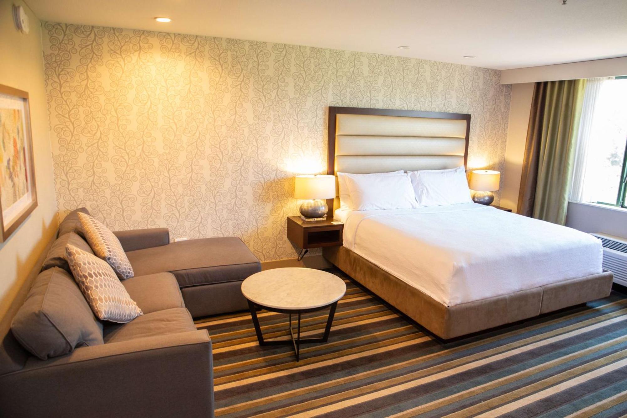 Hilton Garden Inn Montebello / Los Angeles Экстерьер фото