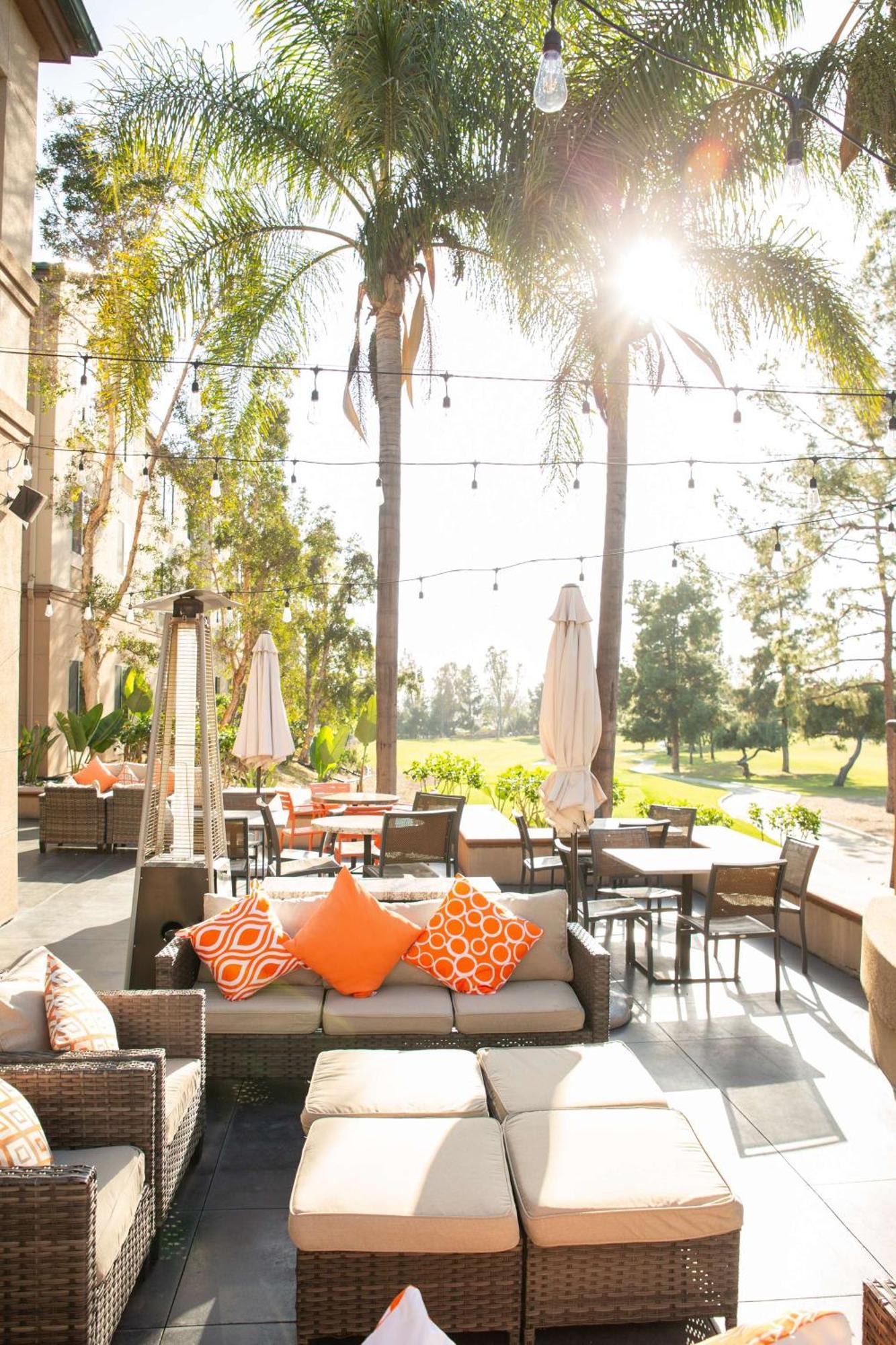 Hilton Garden Inn Montebello / Los Angeles Экстерьер фото